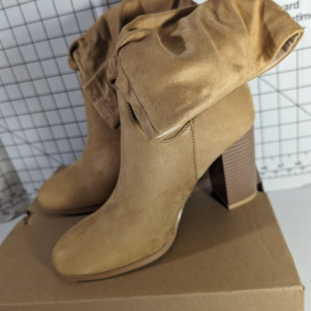 NEW- Womens Size 7 Slouchy Chunky High Heel Mid Calf Boots Almond Slip On - Picture 5 of 9